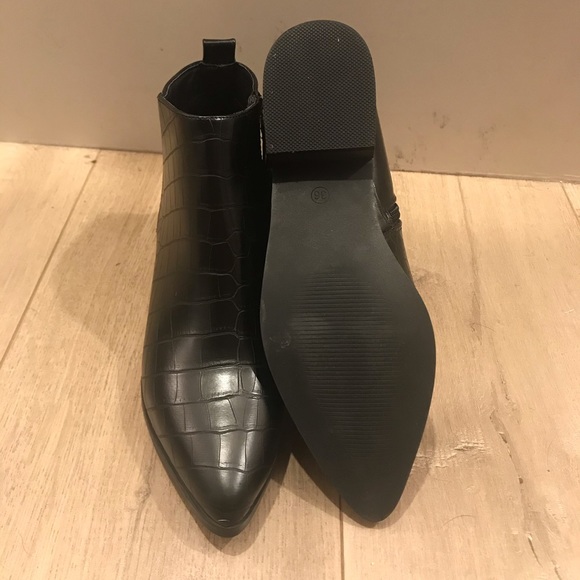 Steve Madden Crocodile Booties - Picture 7 of 8